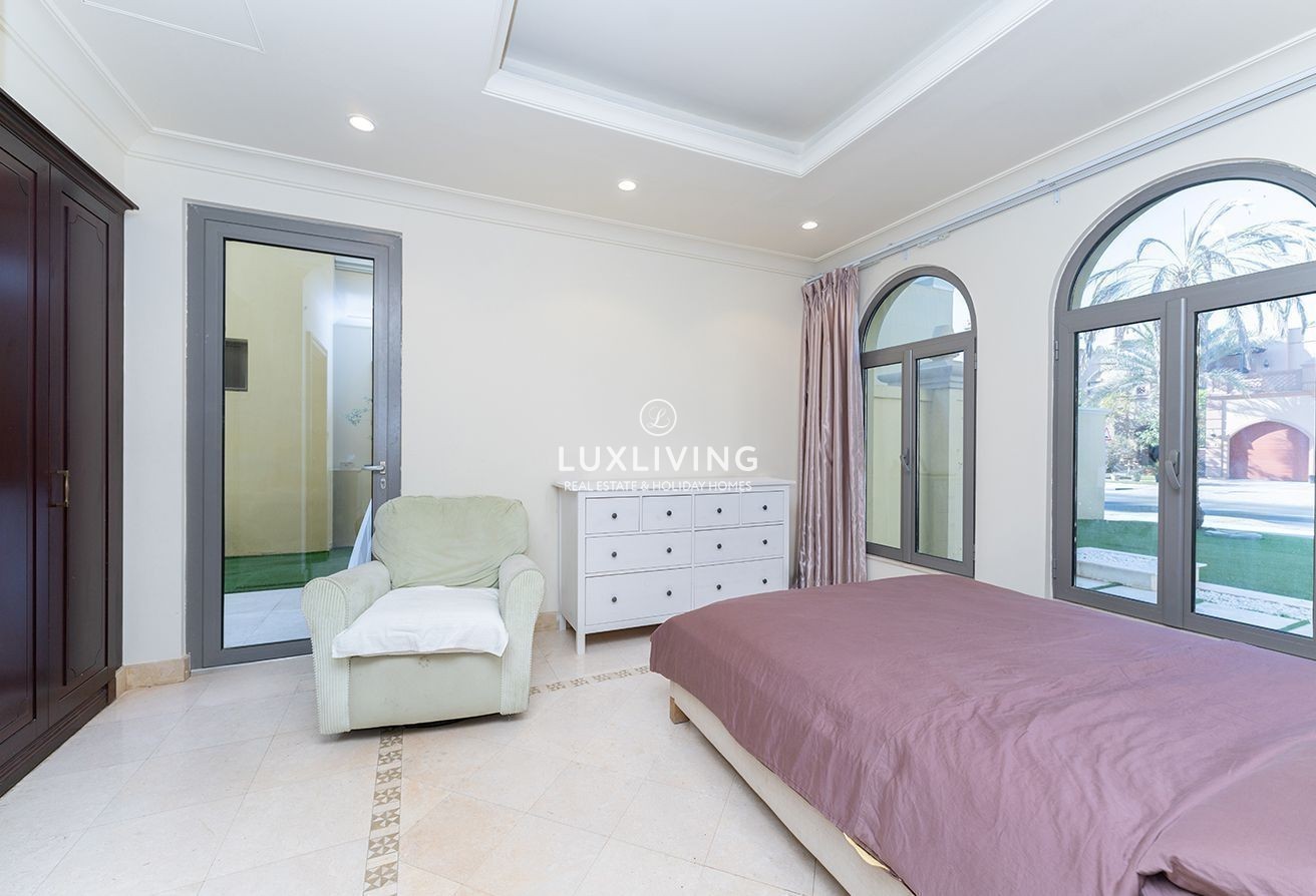 Garden Homes Frond L Image