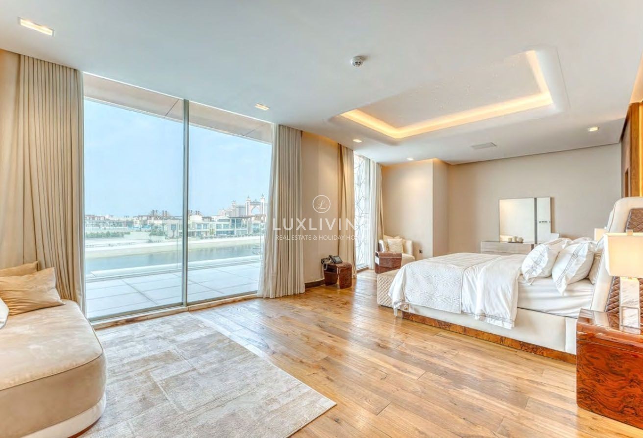 Signature Villas Frond G Image