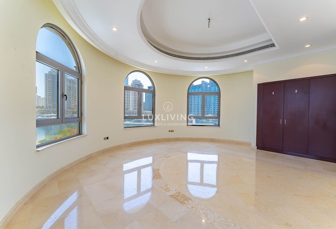 Signature Villas Frond P Image