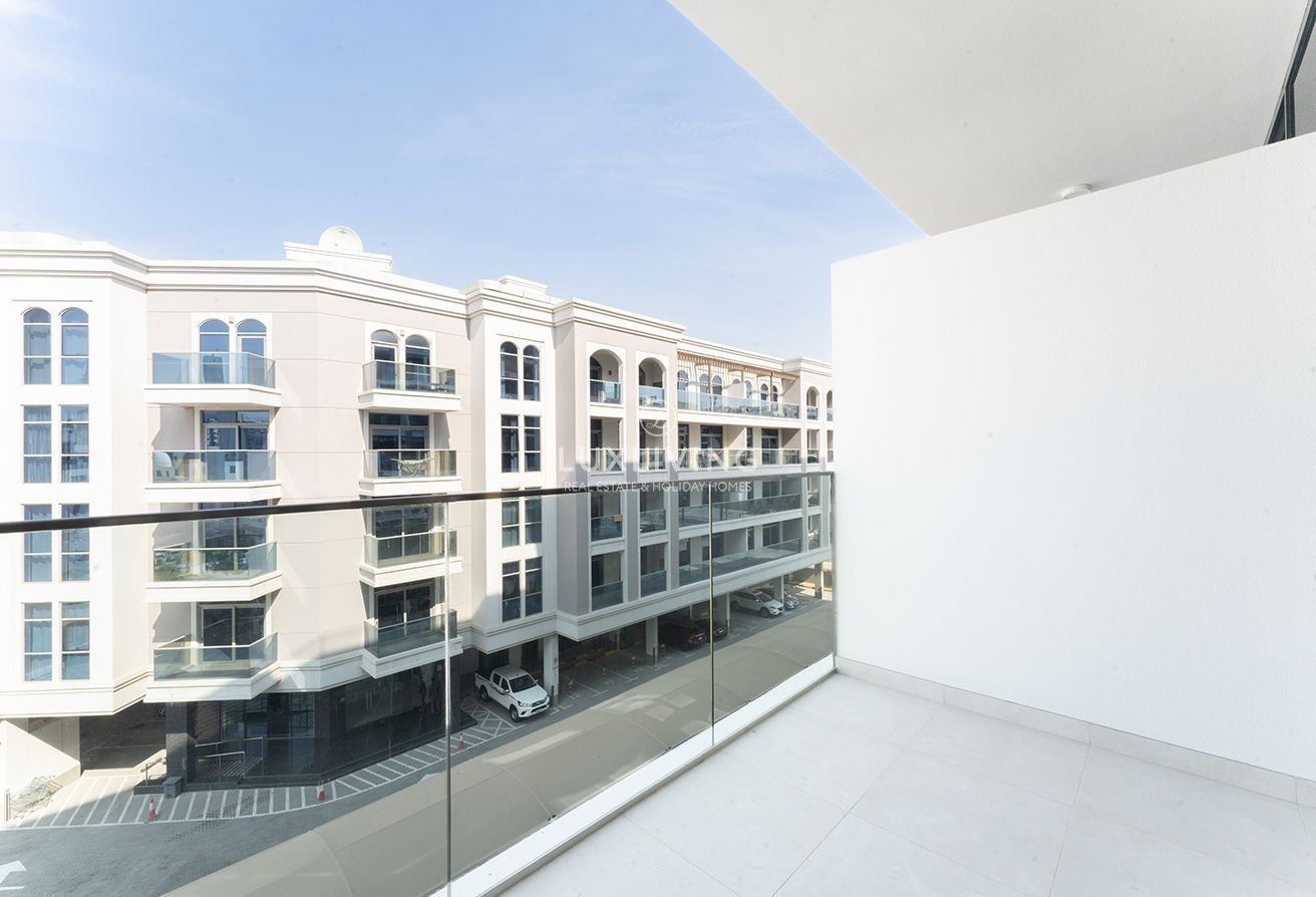 Avelon Boulevard  Image