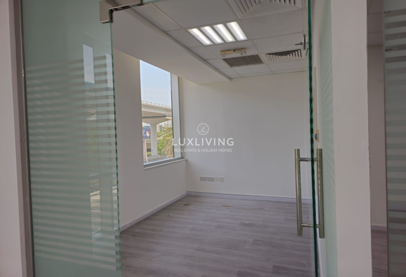 Emaar Business Park Building 2 Image