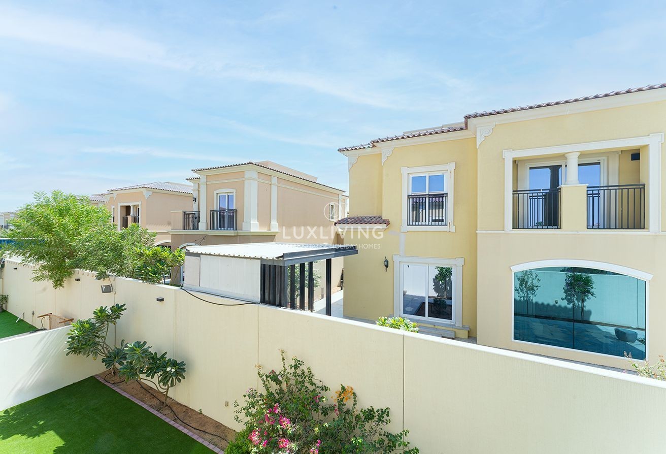 Villanova La Quinta Image