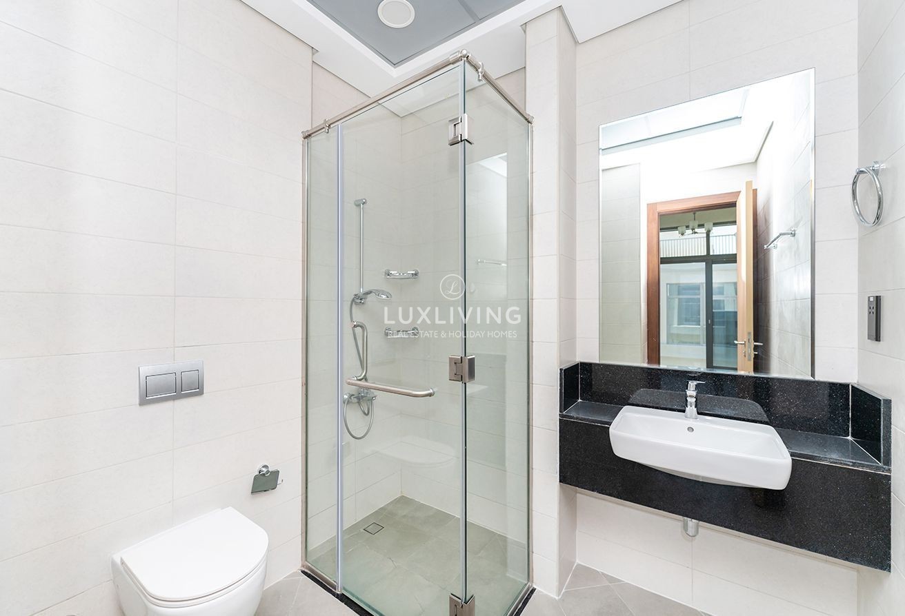 Liwan 180 Degrees Villas Image