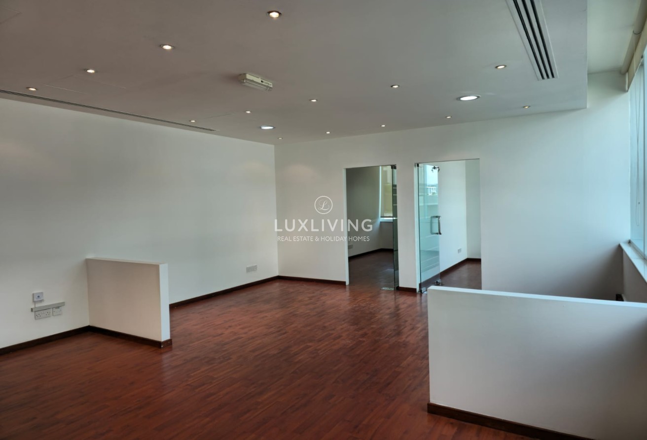 Emaar Business Park Building 2 Image