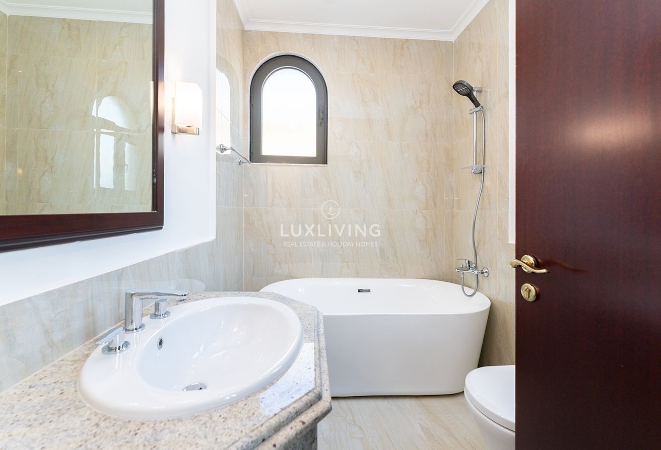 Garden Homes Frond D  Image