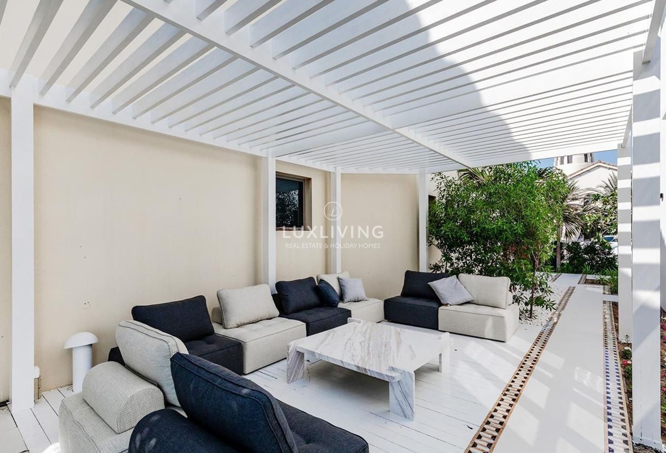 Garden Homes Frond C Image