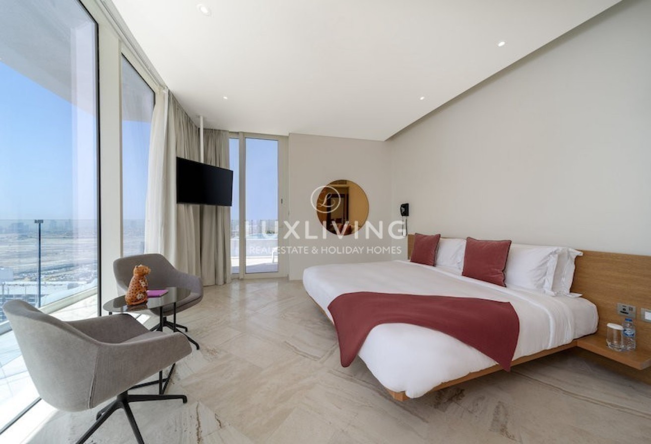 FIVE at Jumeirah Village Circle  Image