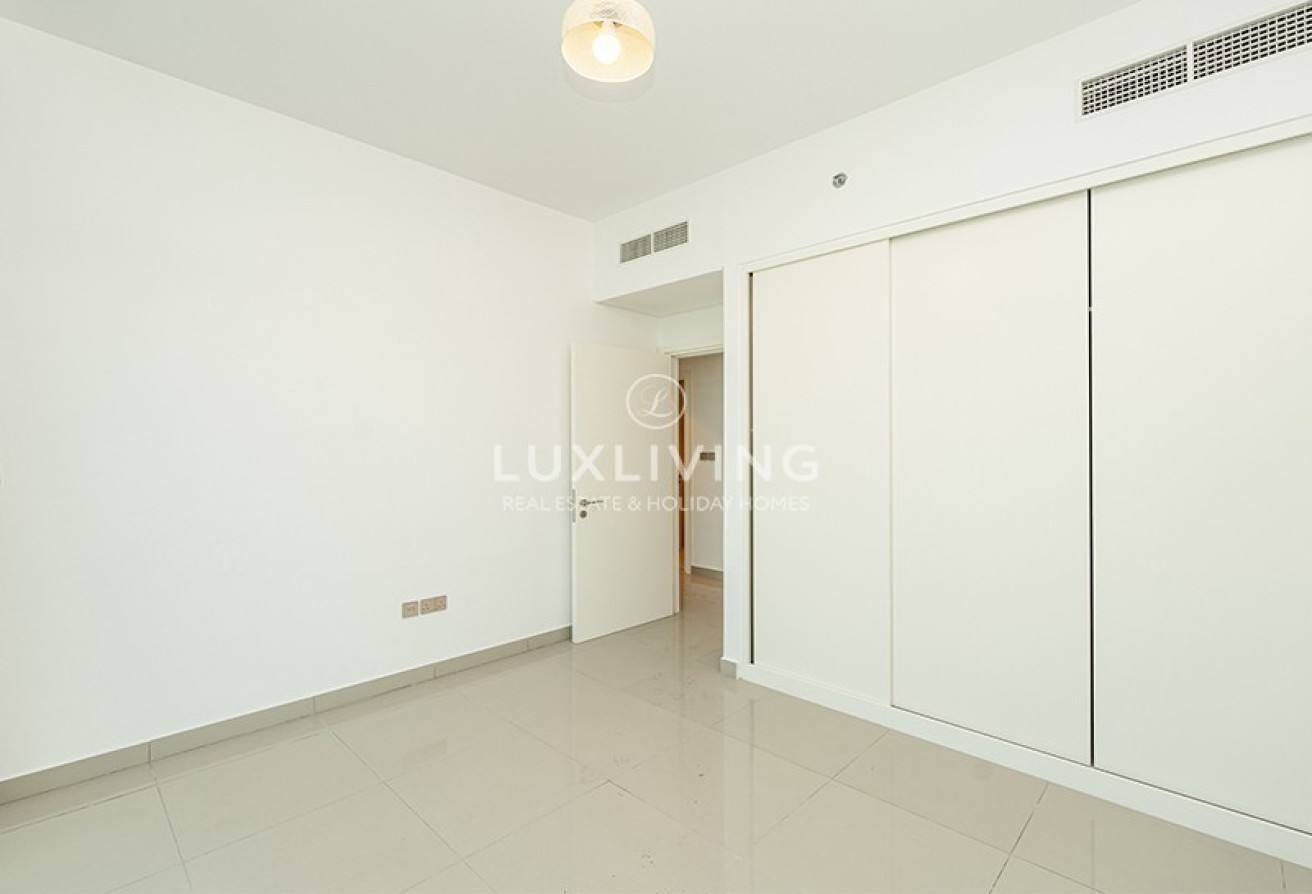 EMAAR Beachfront Beach Vista Image