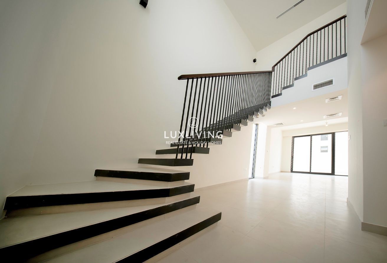 Large Slide 8