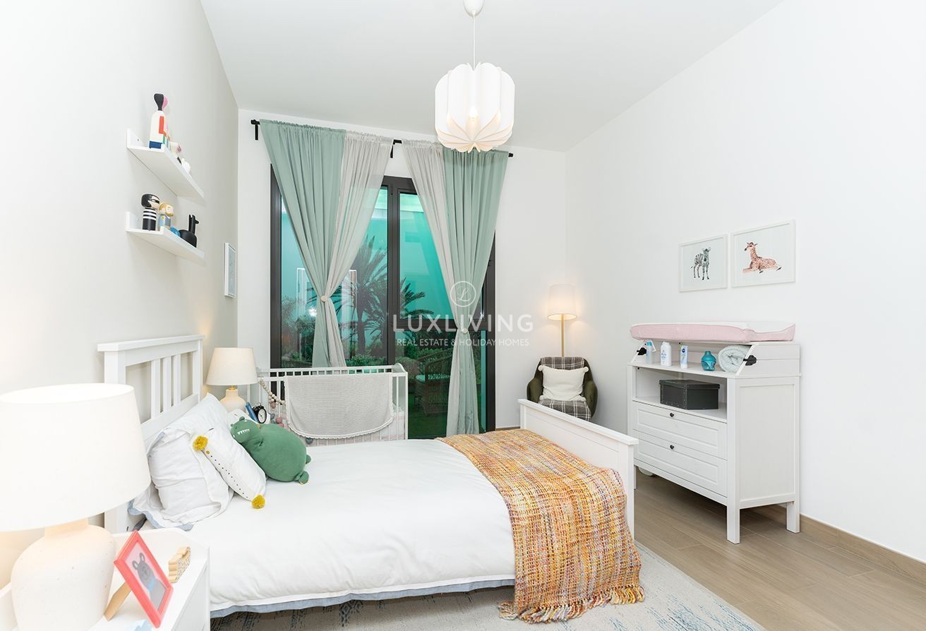 Ayala on the Park  Image