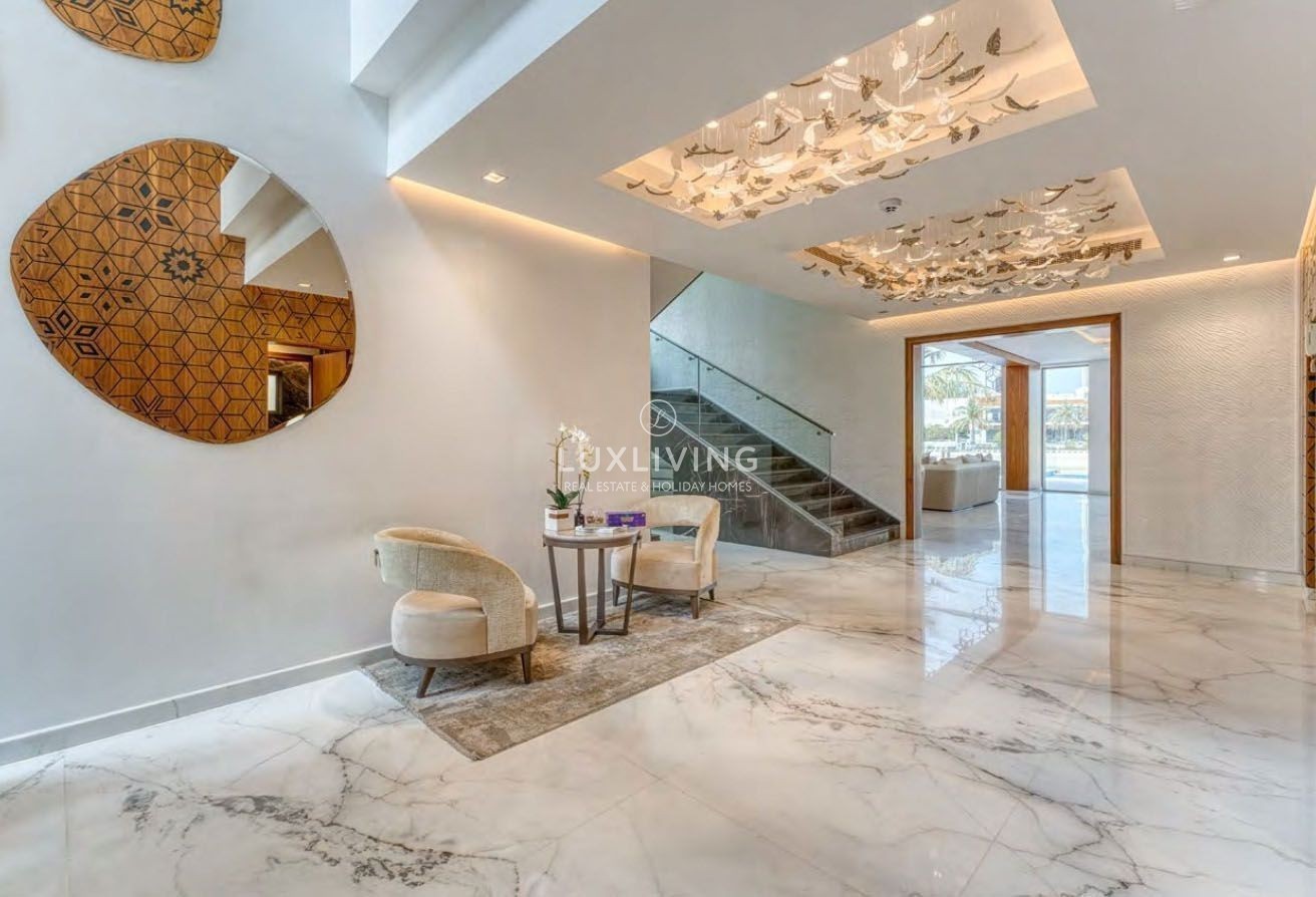 Signature Villas Frond G Image