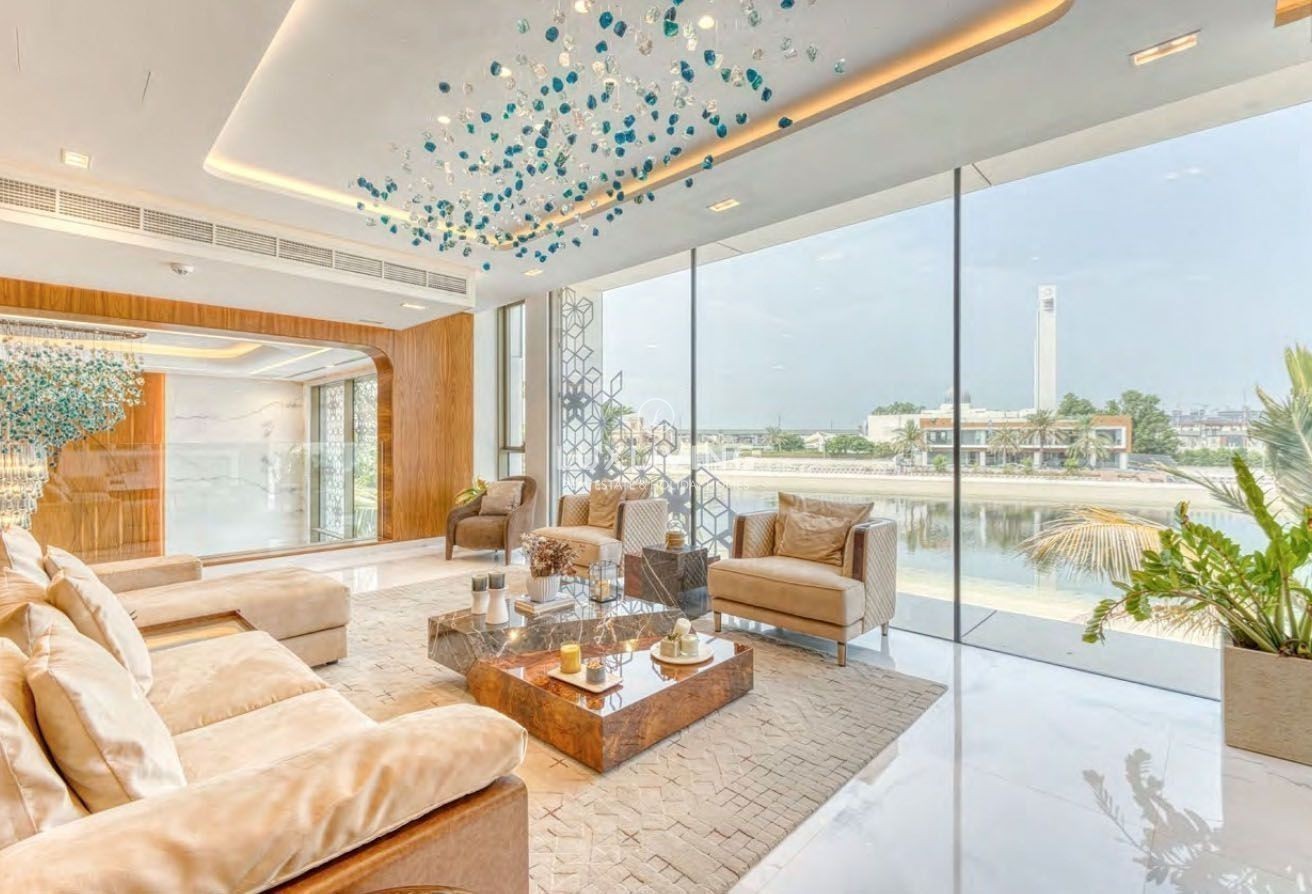 Signature Villas Frond G Image