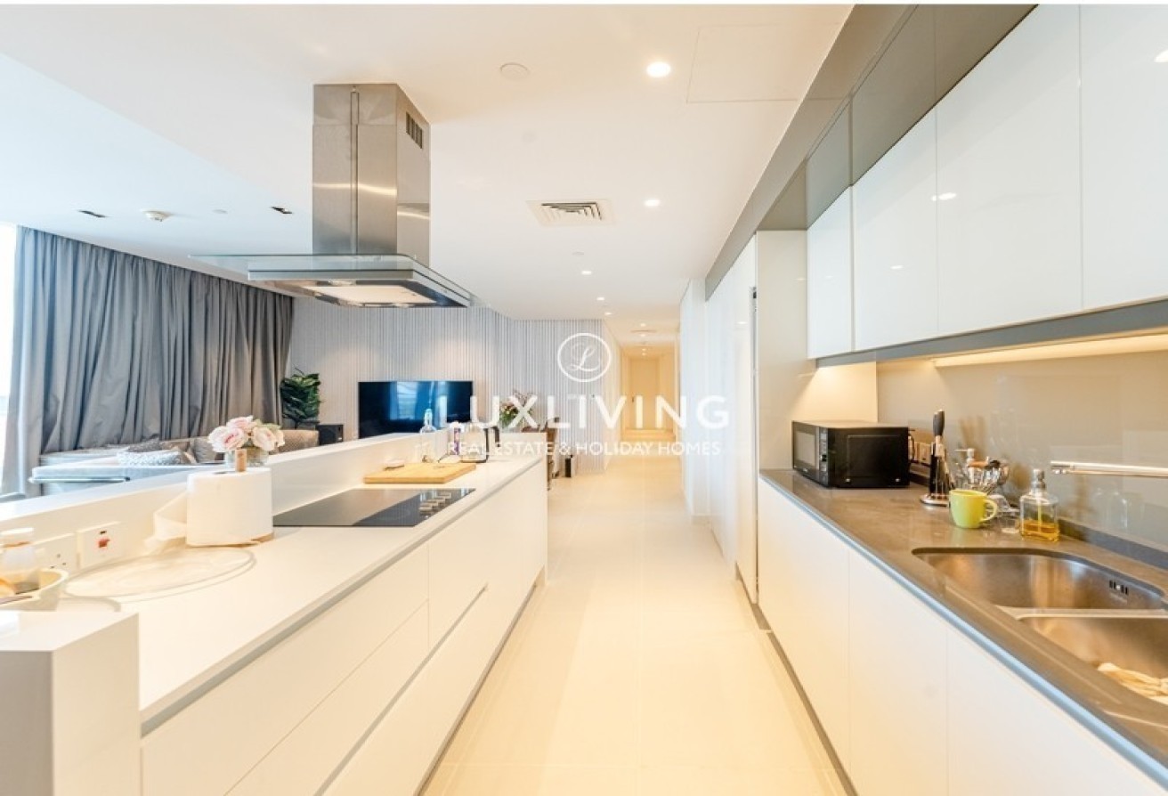Bluewaters Residences Apartment Building 7 Image