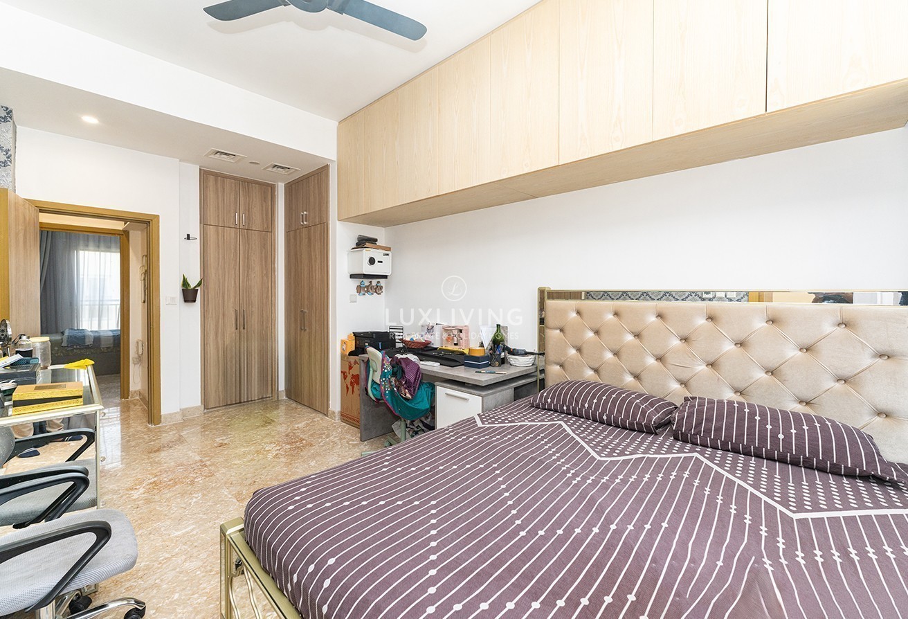 Villanova Amaranta 3 Image