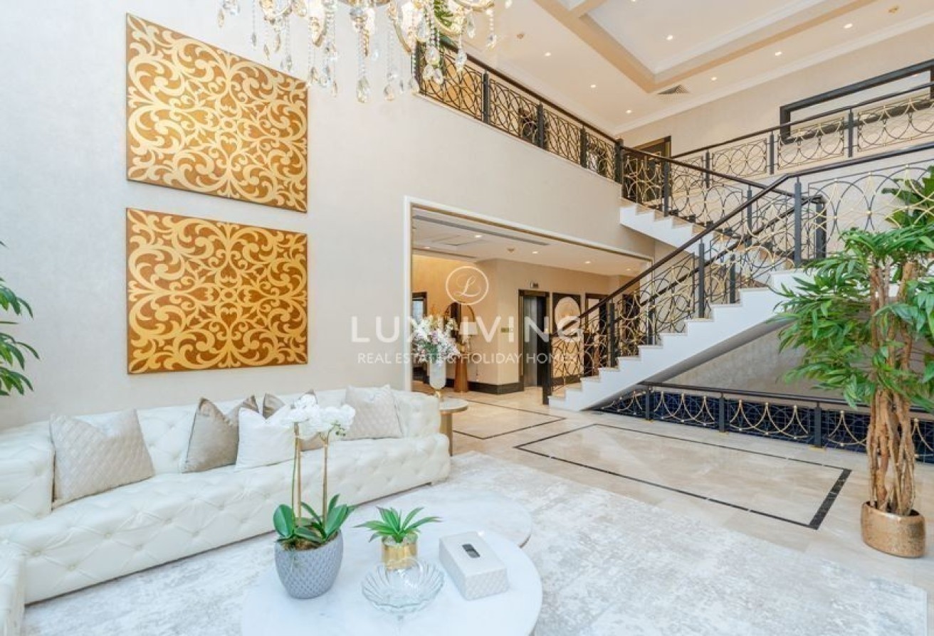 The Crescent Jumeirah Zabeel Saray Image