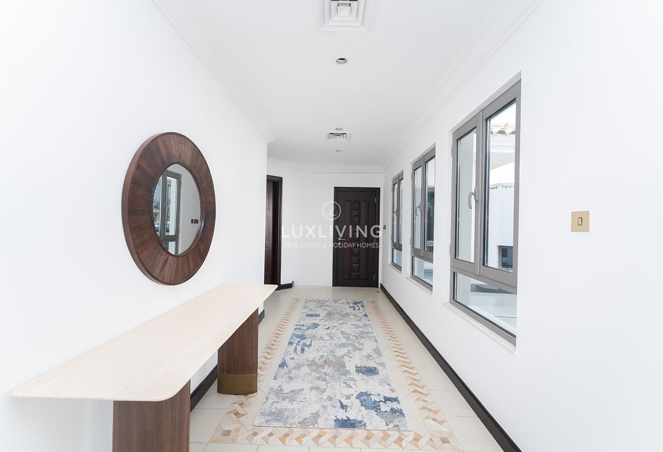 Garden Homes Frond O Image