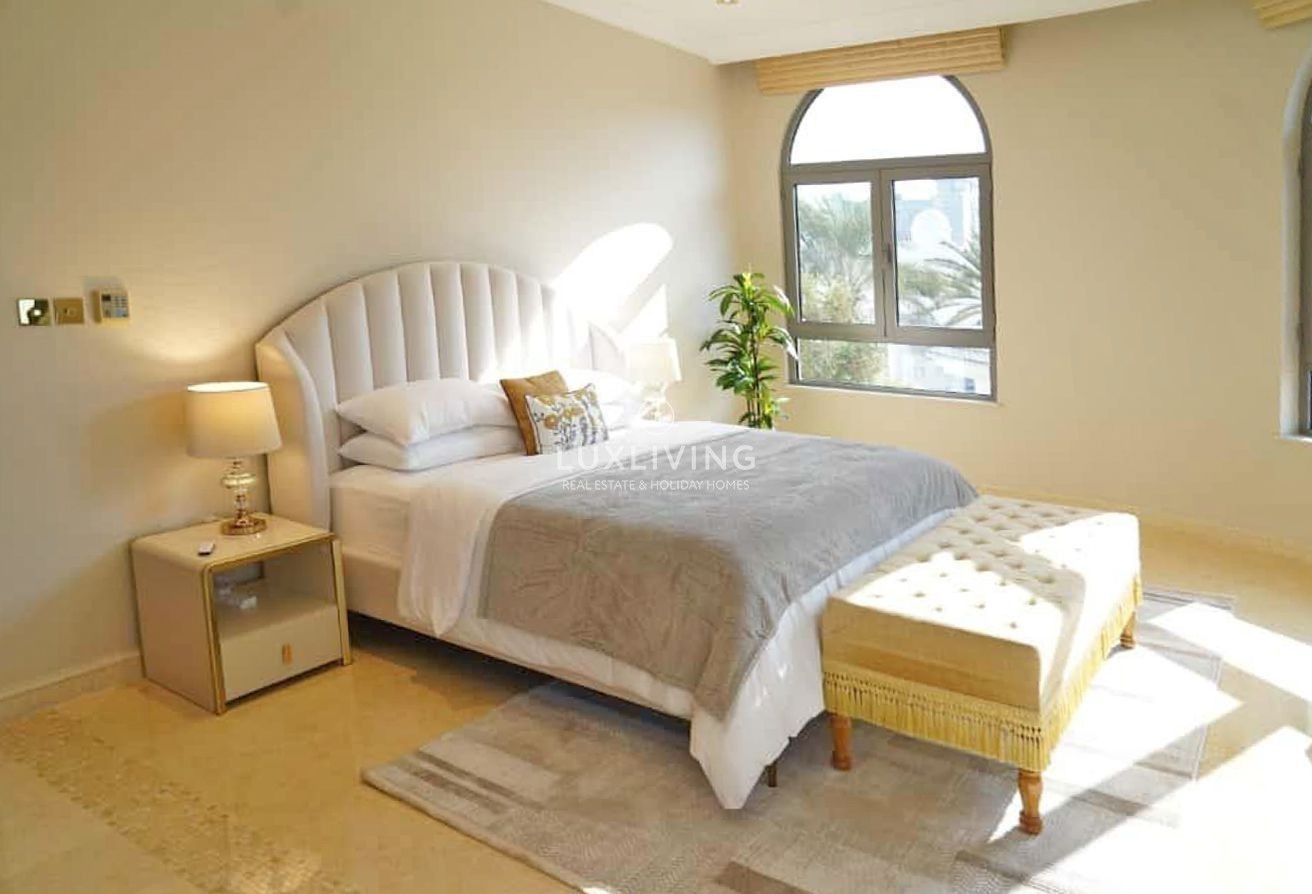 Signature Villas Frond B Image