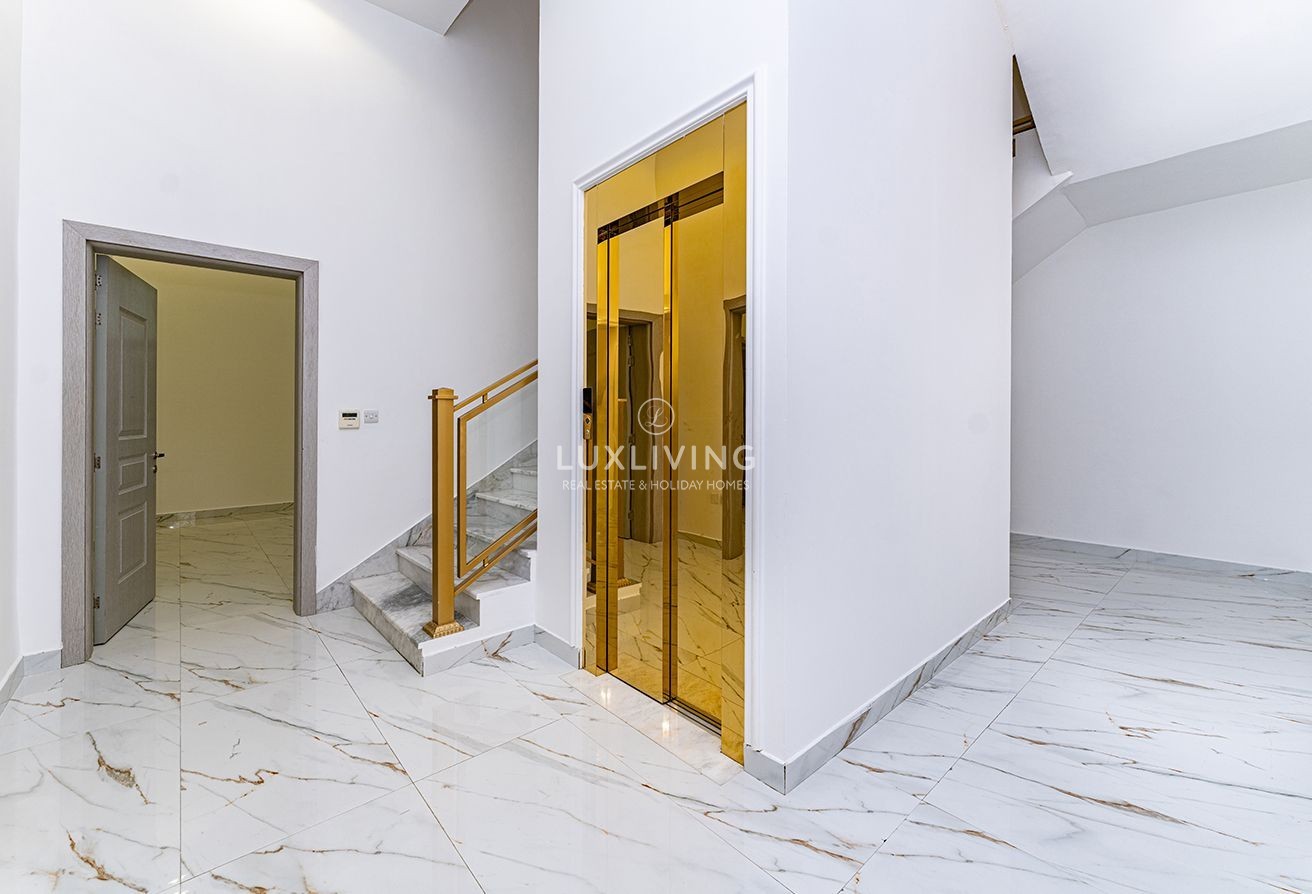 Nad Al Sheba 3 Villas Image