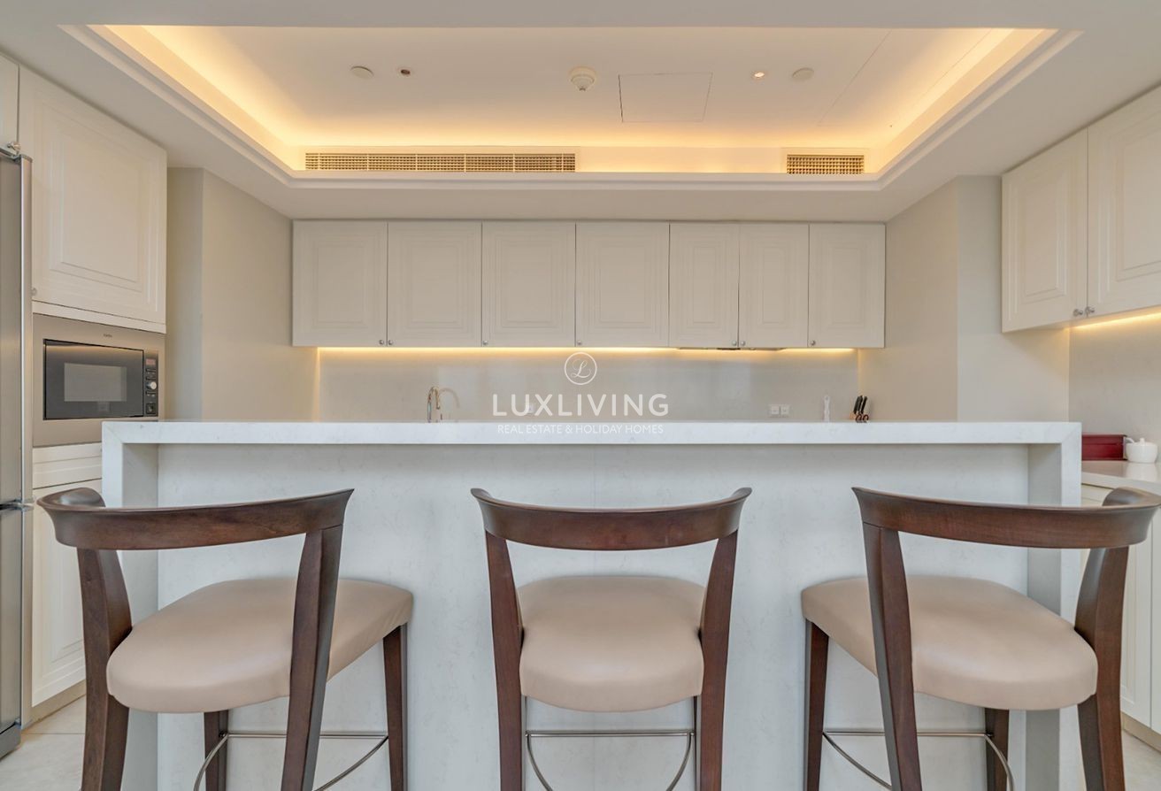 The Address BLVD Sky Collection  Image