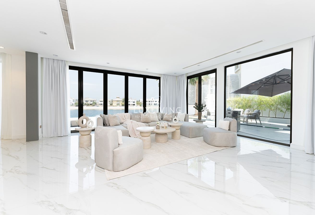 Garden Homes Frond M Image