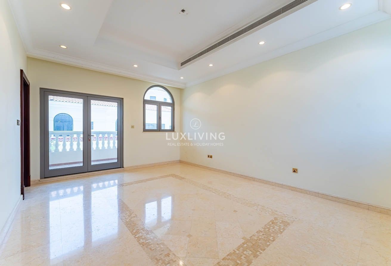 Signature Villas Frond P Image