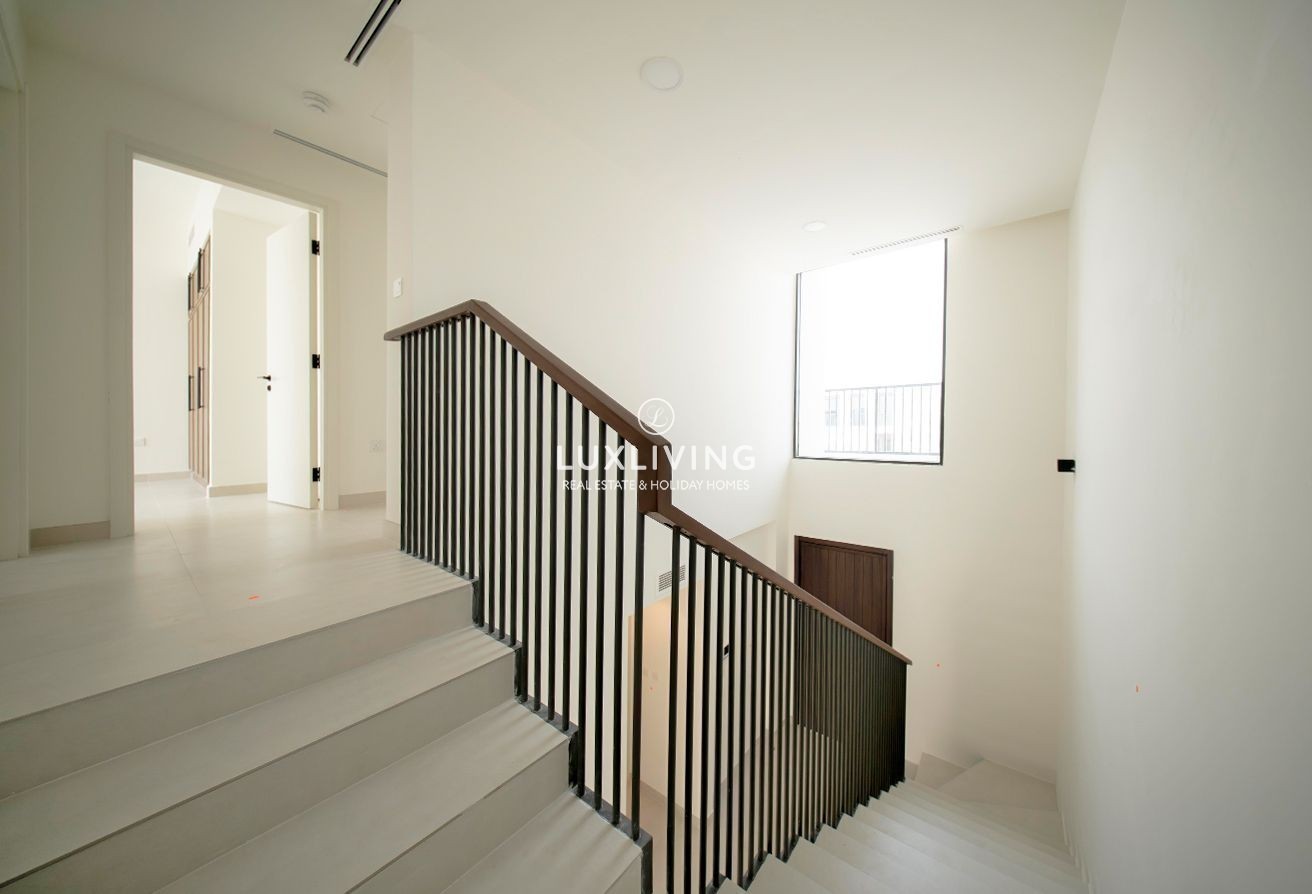 Large Slide 10