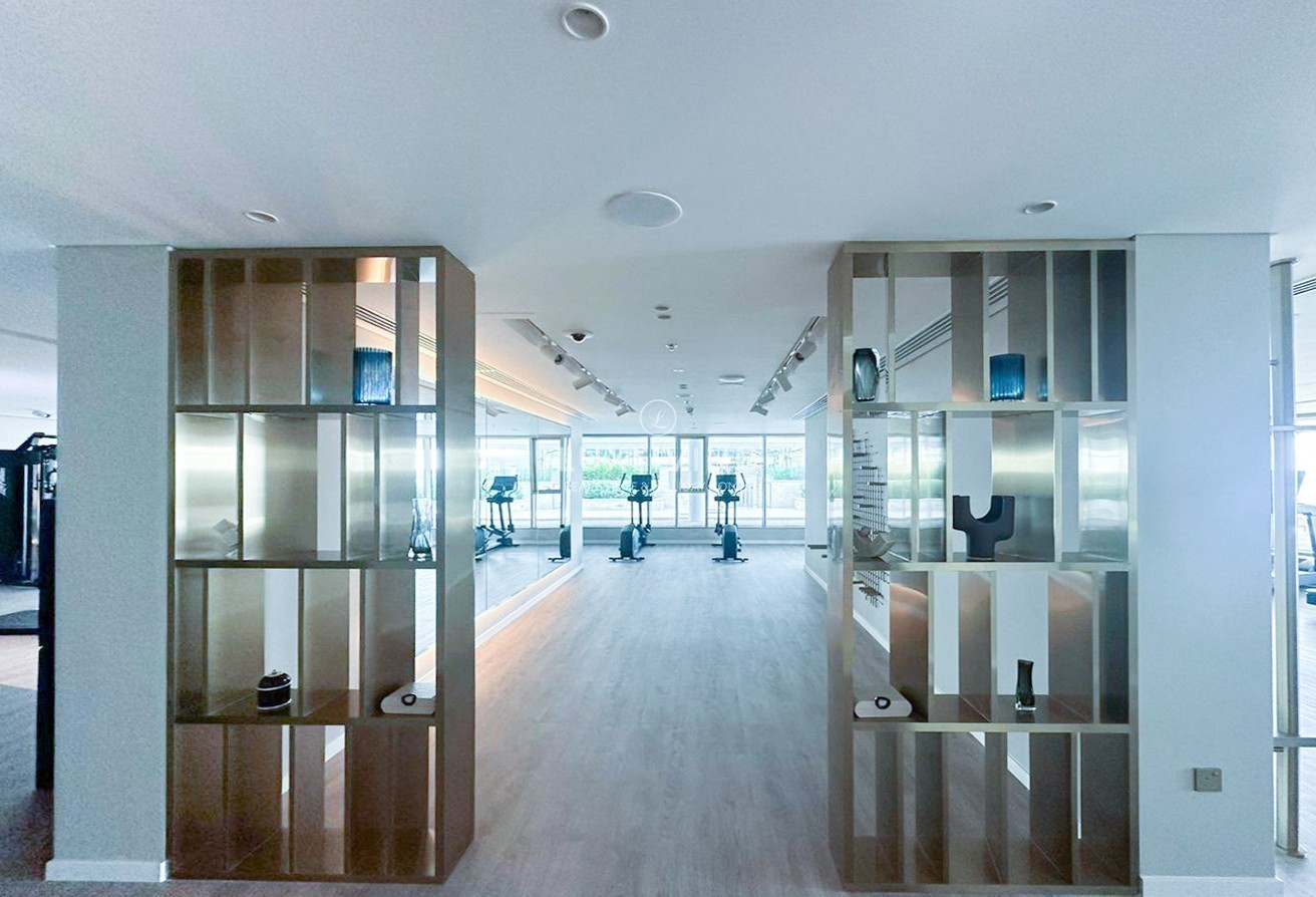 EMAAR Beachfront Grand Bleu Tower 1 Image