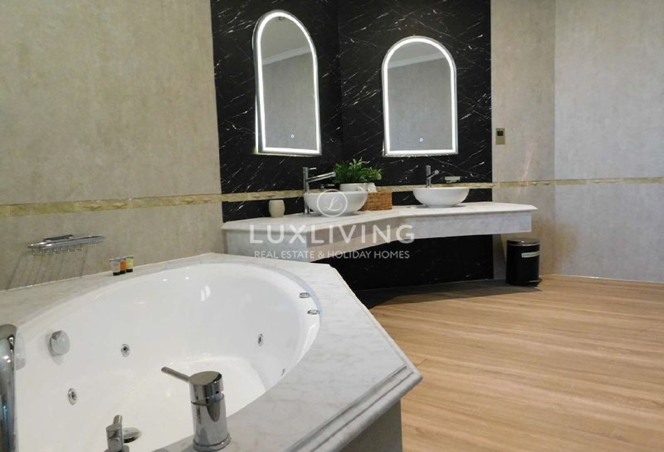 Garden Homes Frond B Image