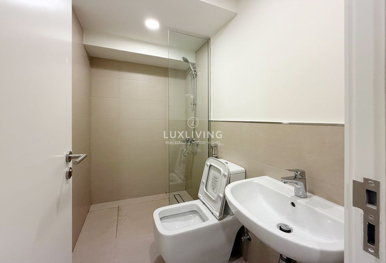 Holland Gardens  Image