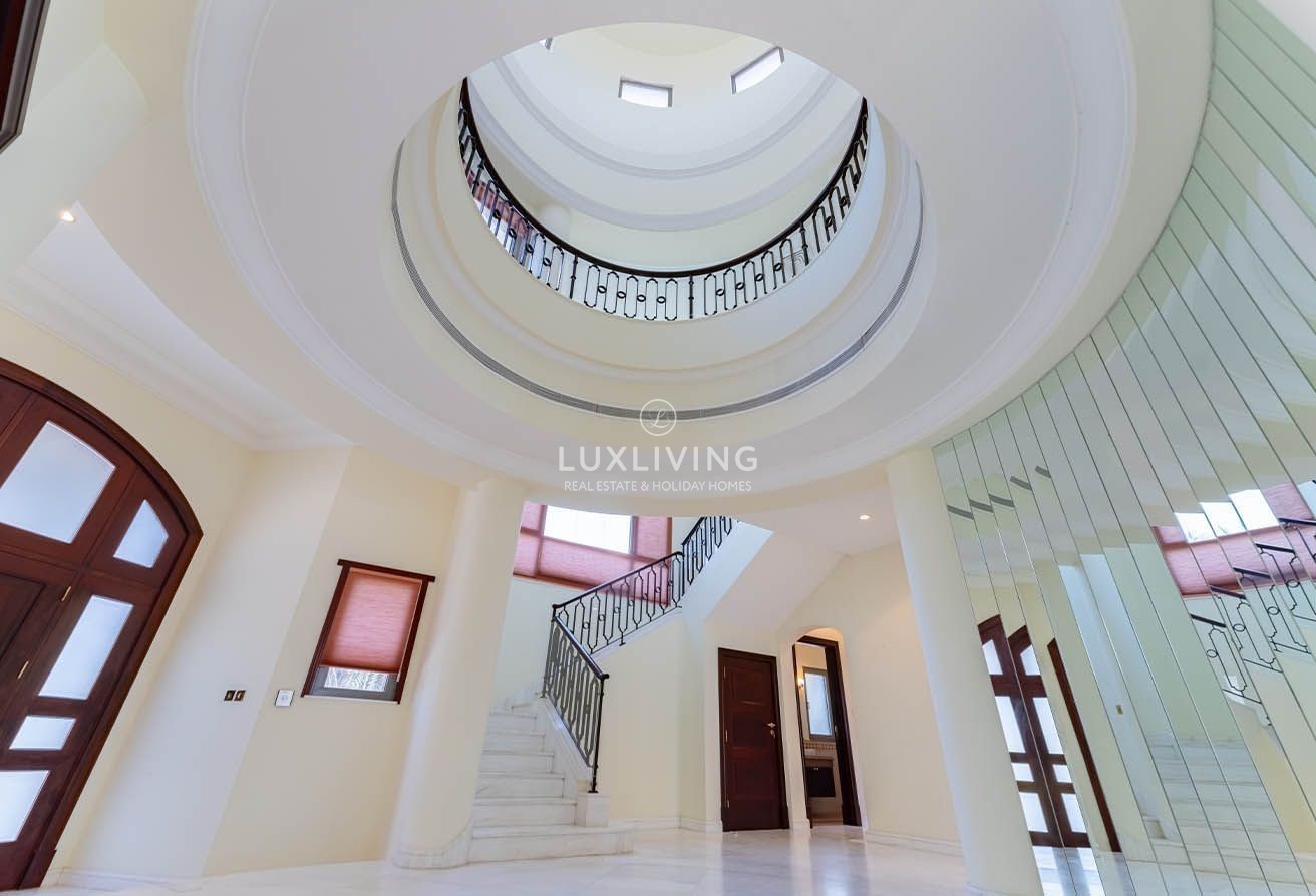 Signature Villas Frond P Image