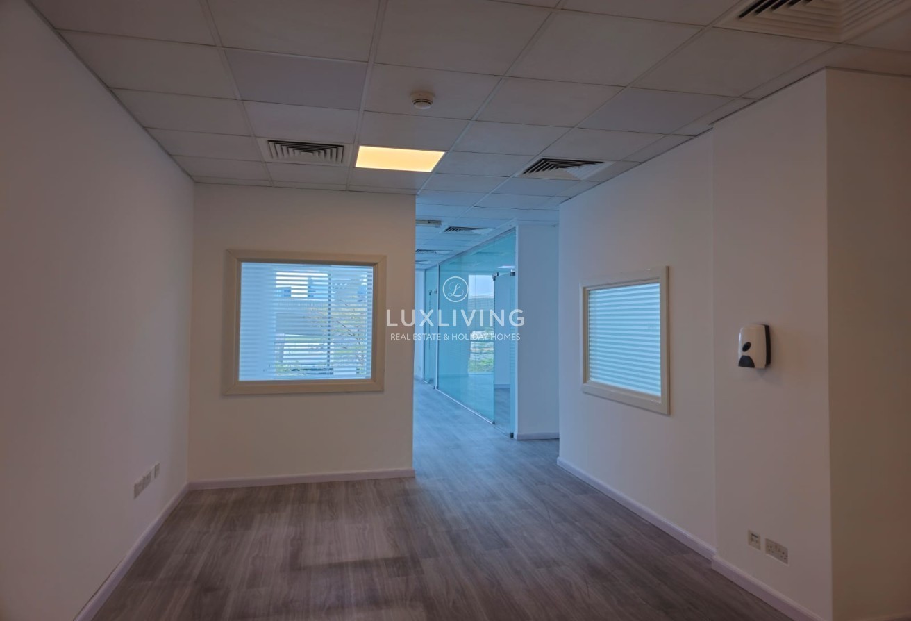 Emaar Business Park Building 2 Image