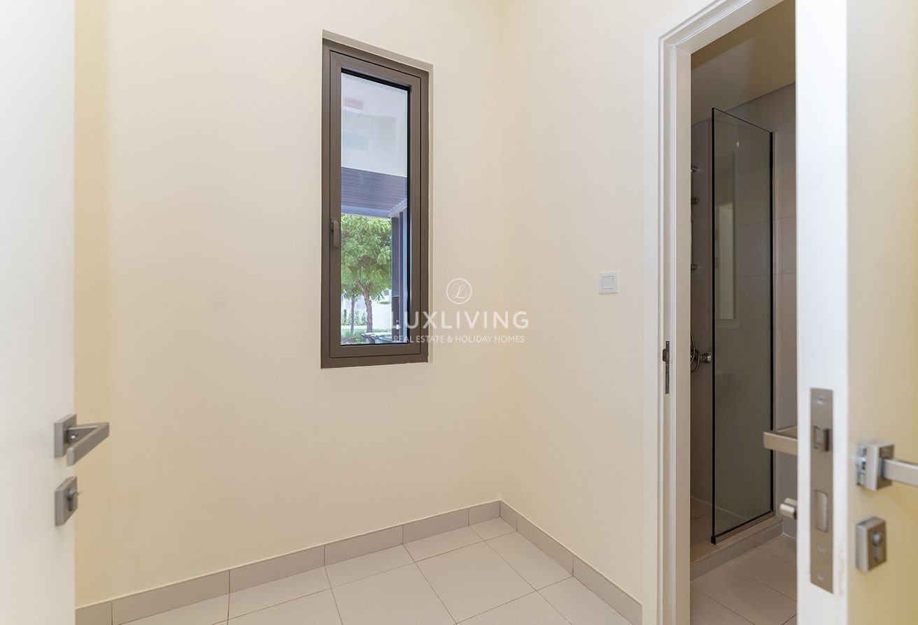 EMAAR South Expo Golf Villas 3 Image