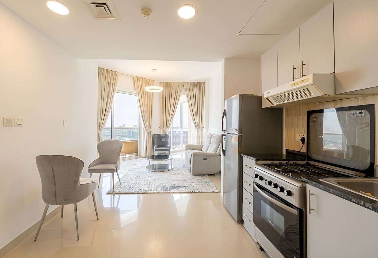 Lakeside Residence Tower B Image