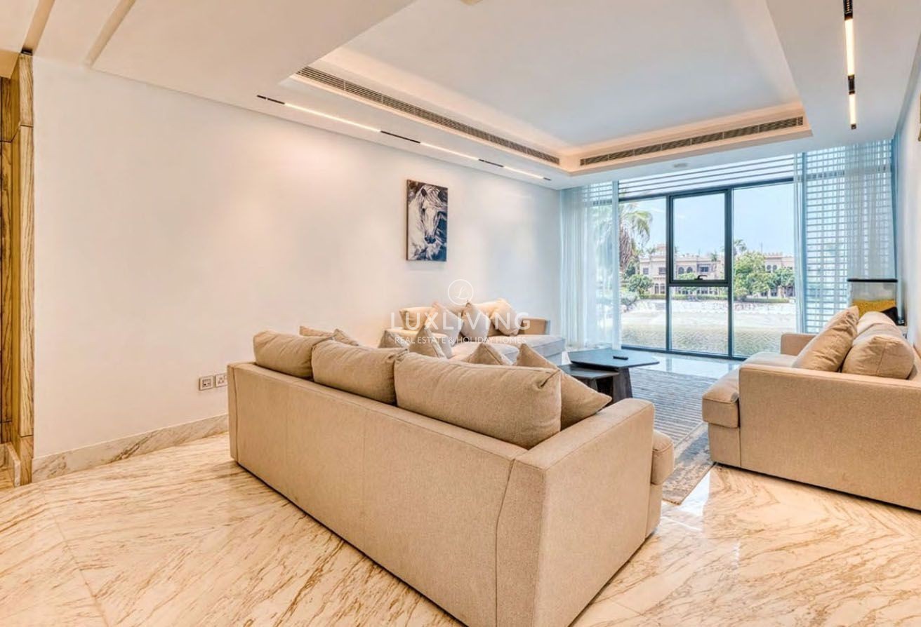 Signature Villas Frond G Image