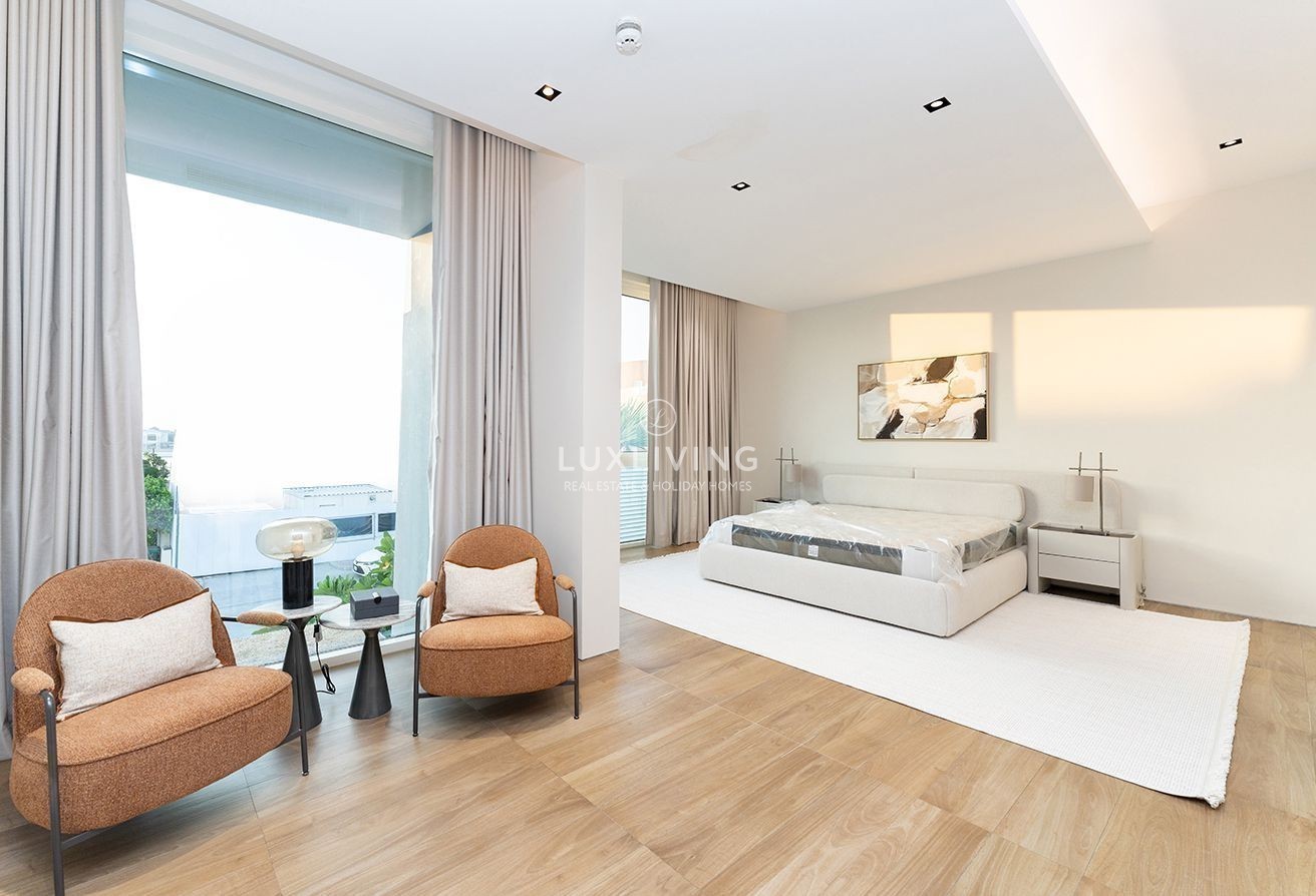 Signature Villas Frond N Image