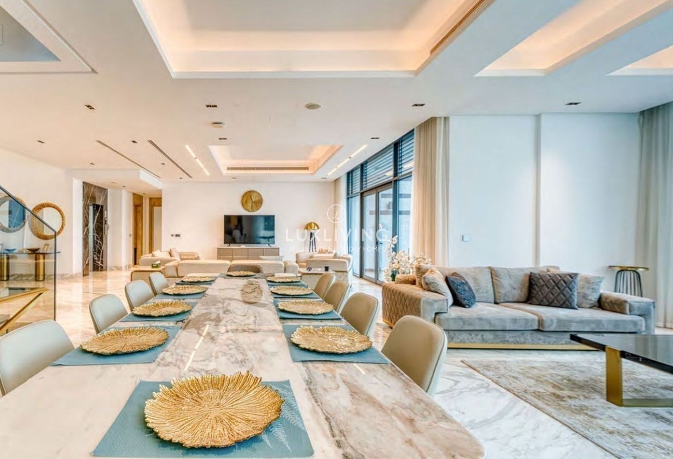 Signature Villas Frond G Image