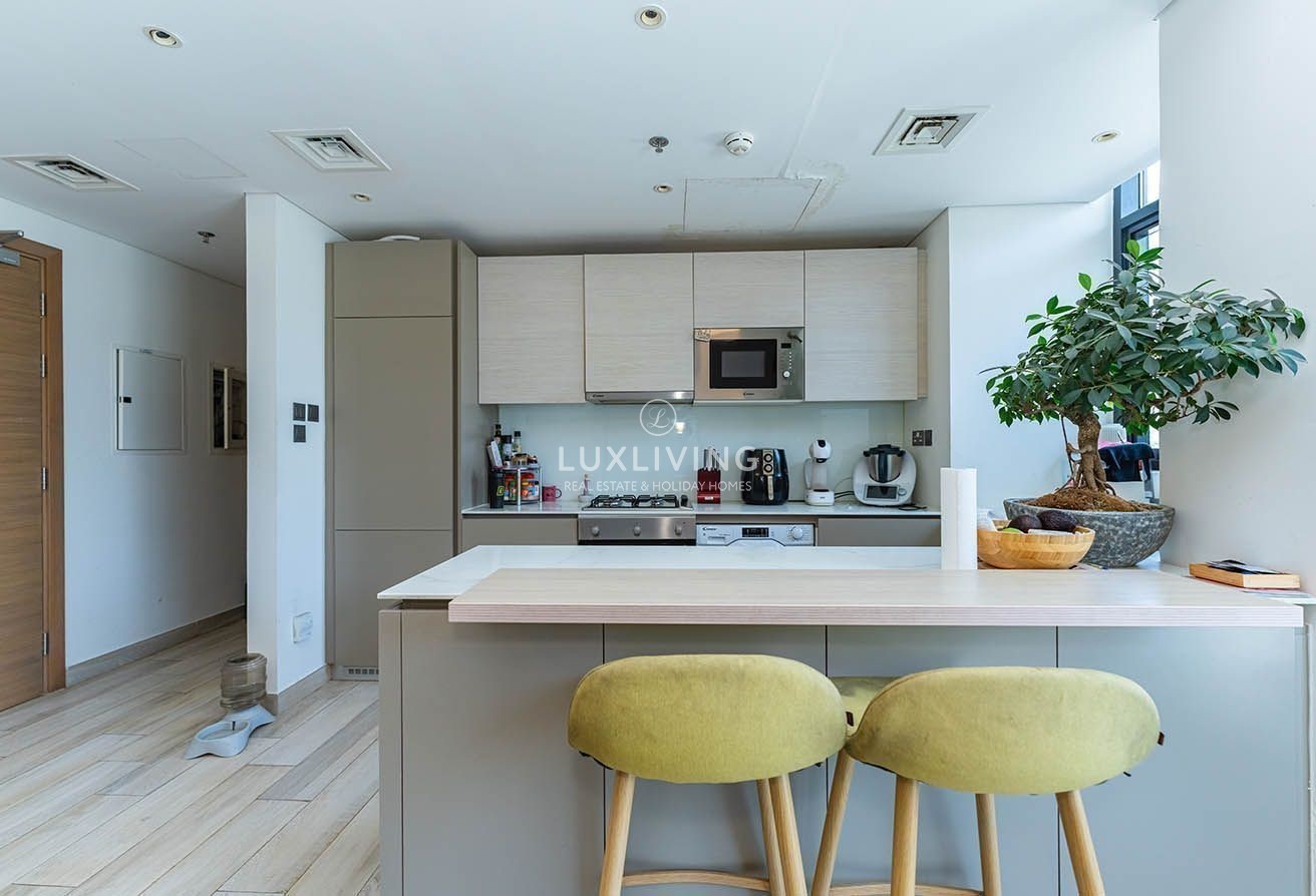 Oxford Residence 2  Image