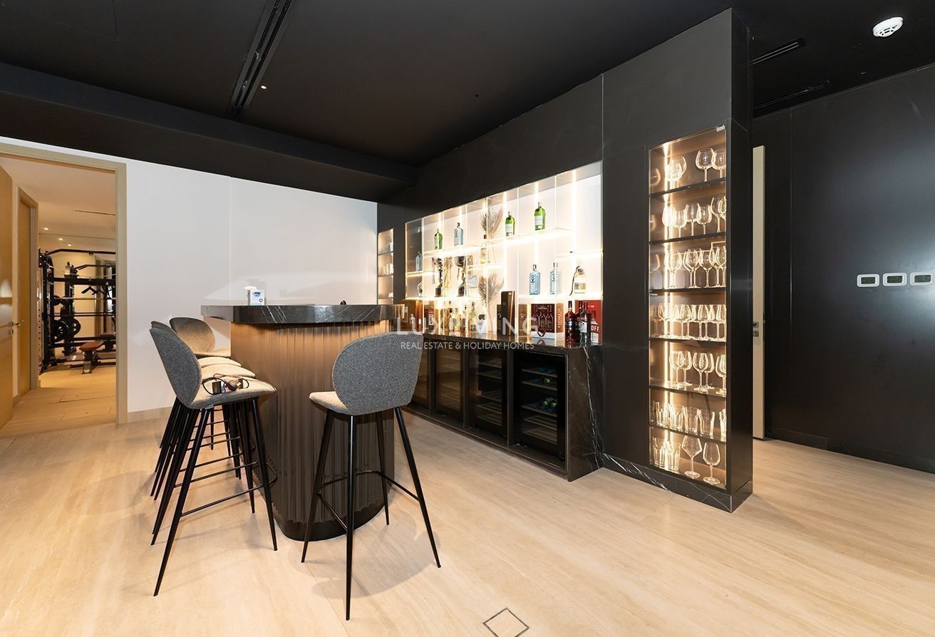 Signature Villas Frond G Image