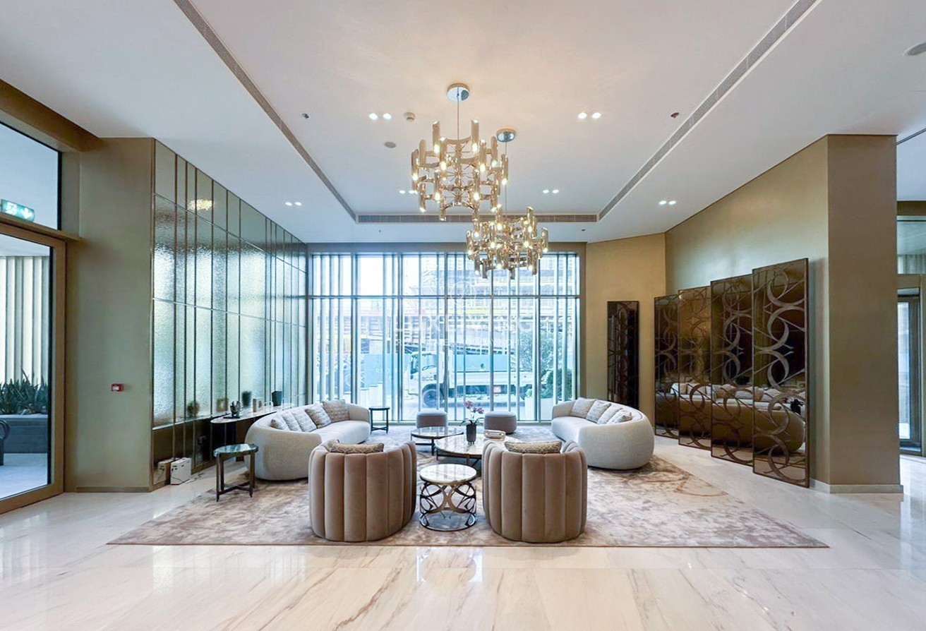 EMAAR Beachfront Grand Bleu Tower 1 Image