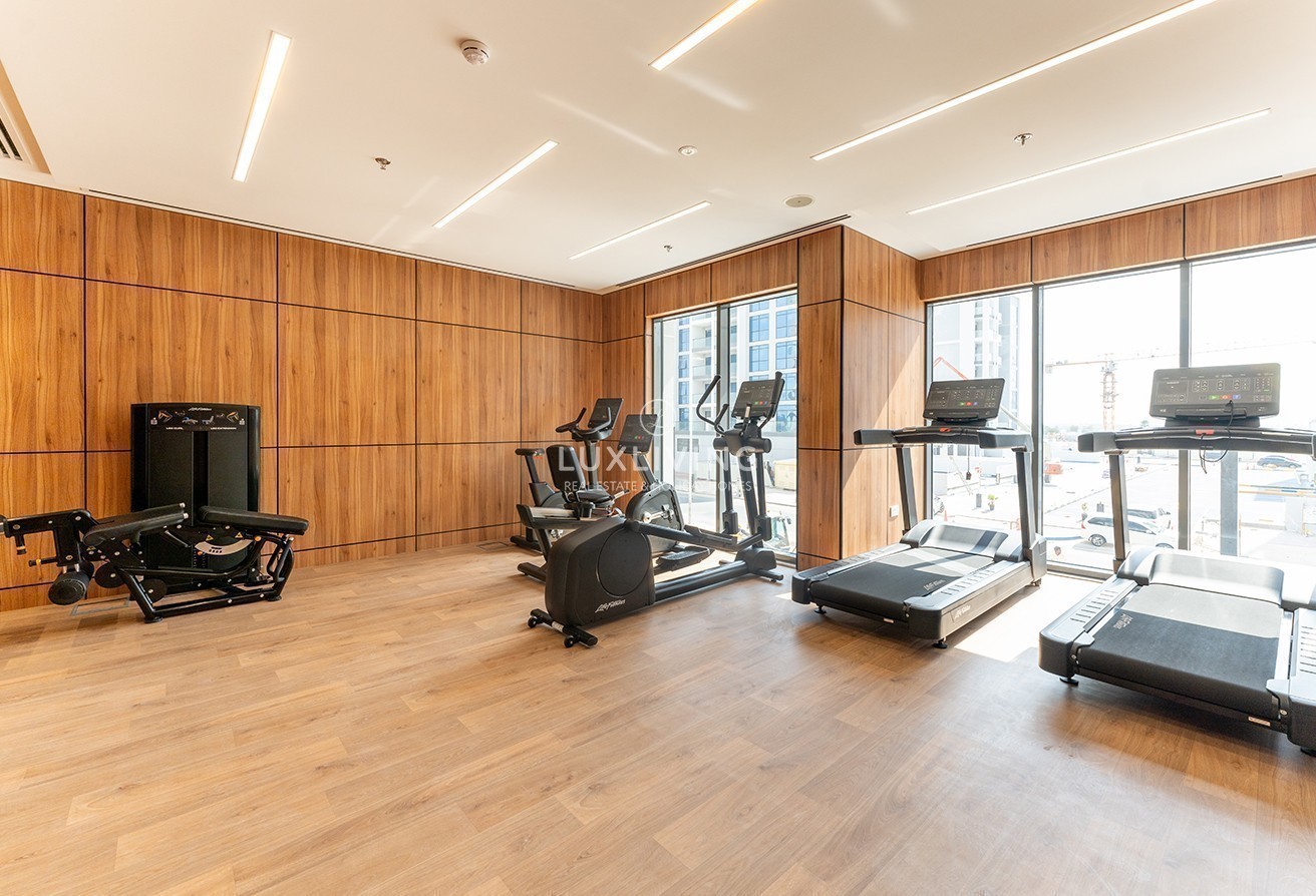 Azizi Mirage 1  Image