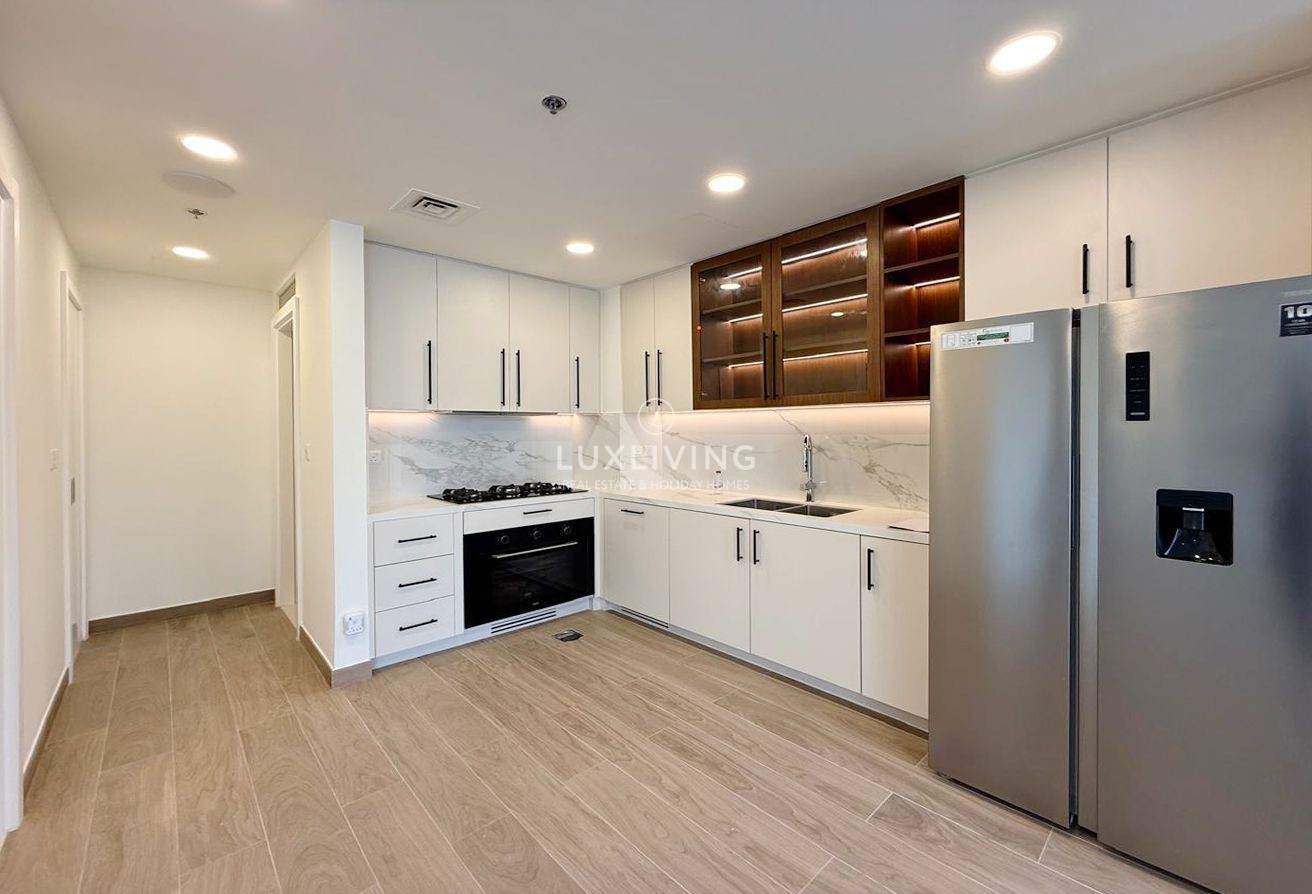 Holland Gardens  Image