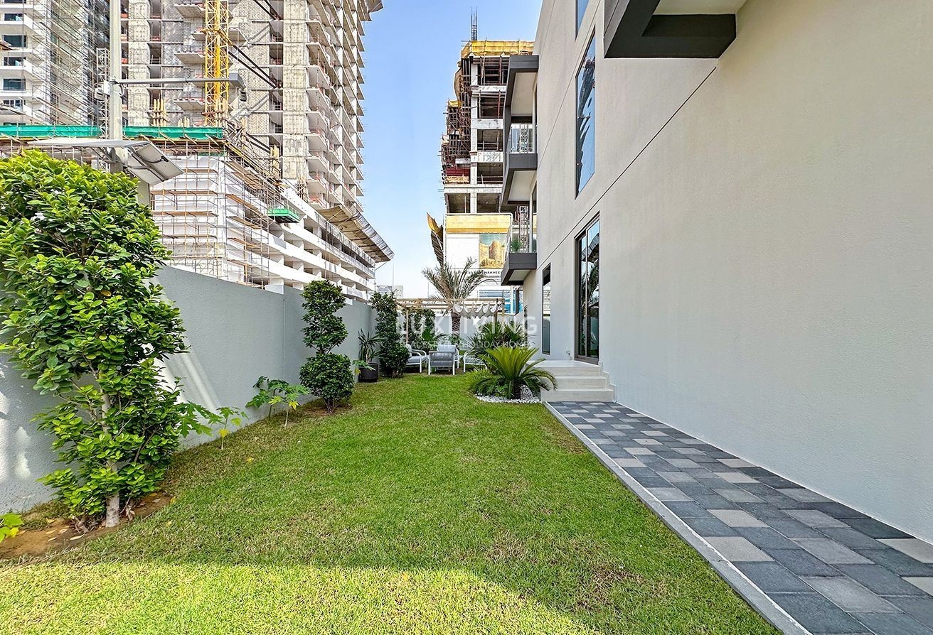 The Veranda Collection 1  Image