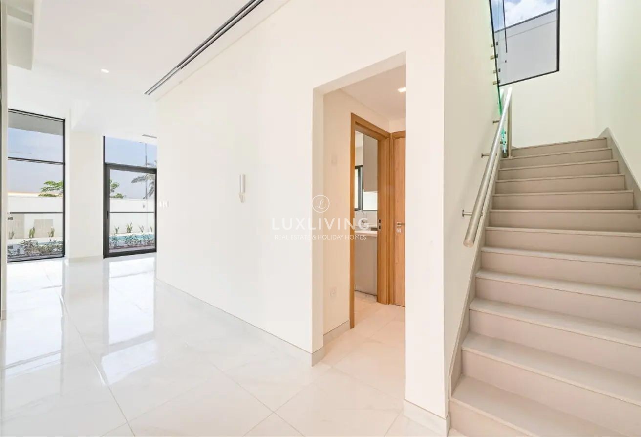 Murooj Al Furjan  Image