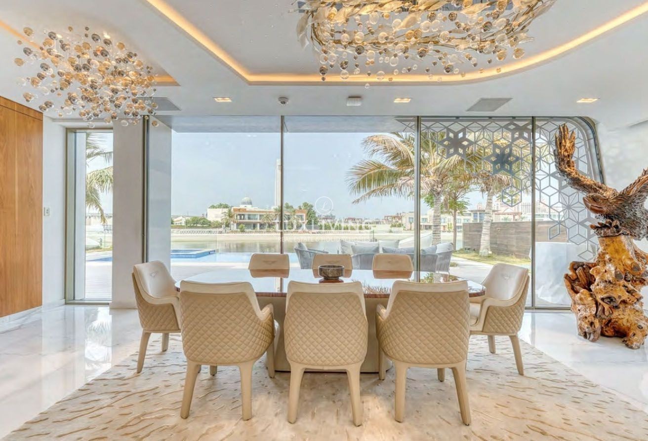 Signature Villas Frond G Image