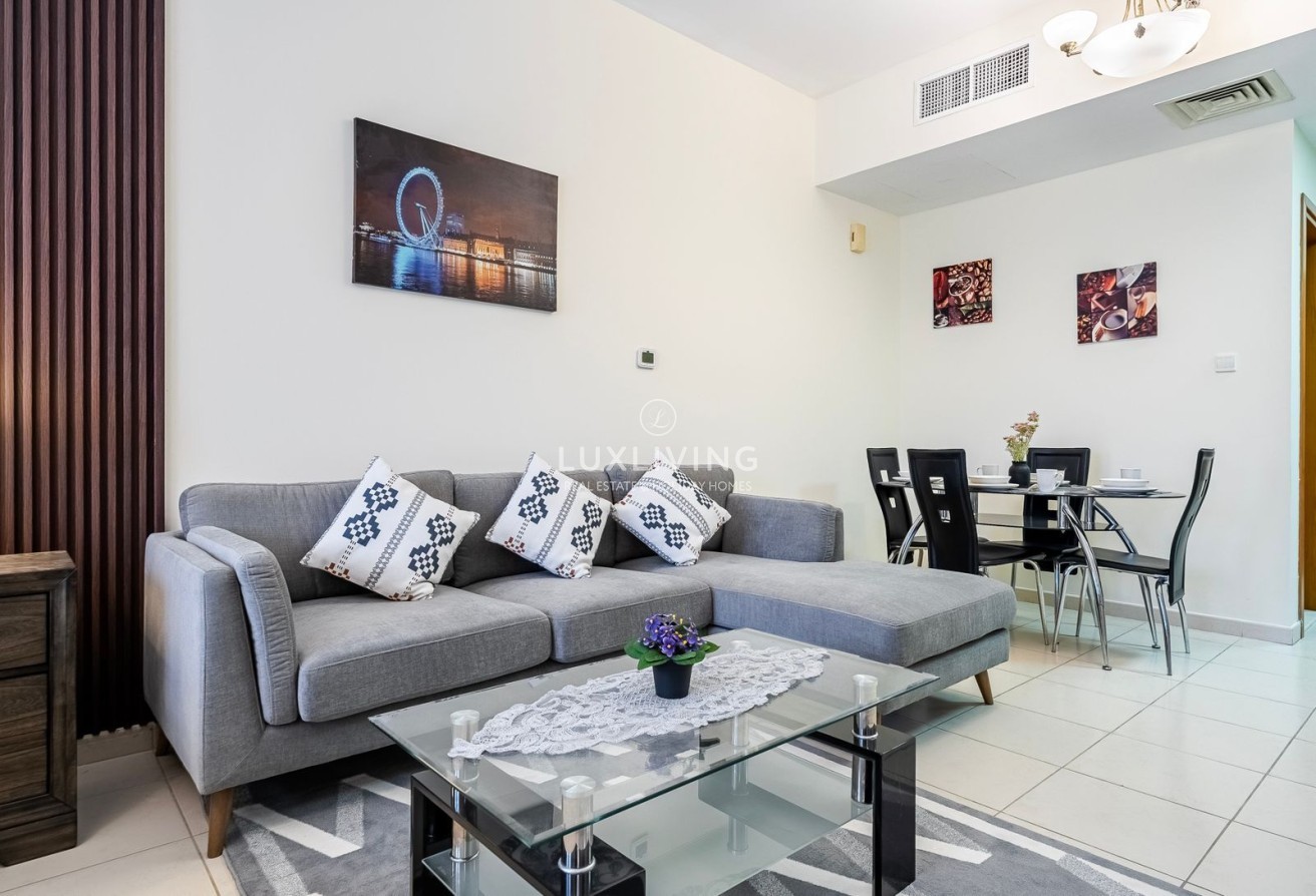 Emirates Gardens 2 Maple 1 Image