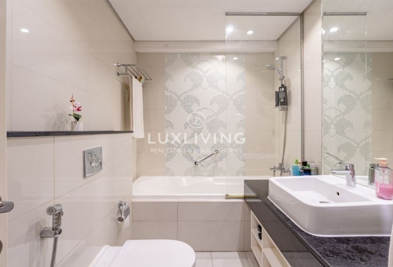 DAMAC Maison Canal Views  Image