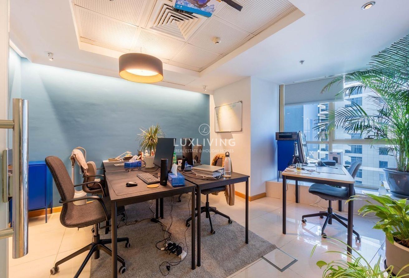 JLT Cluster T Fortune Executive Image