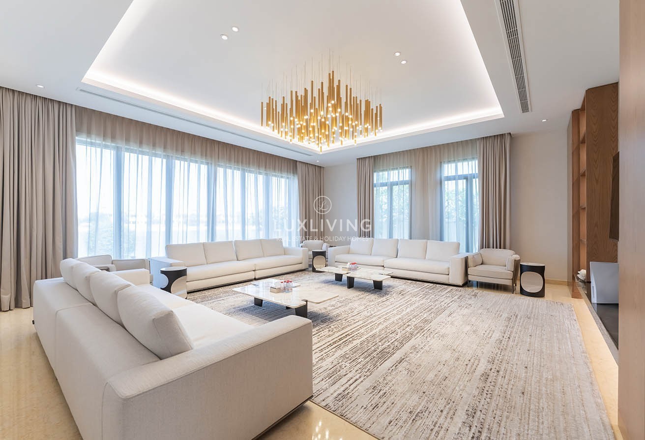 Signature Villas Frond P Image