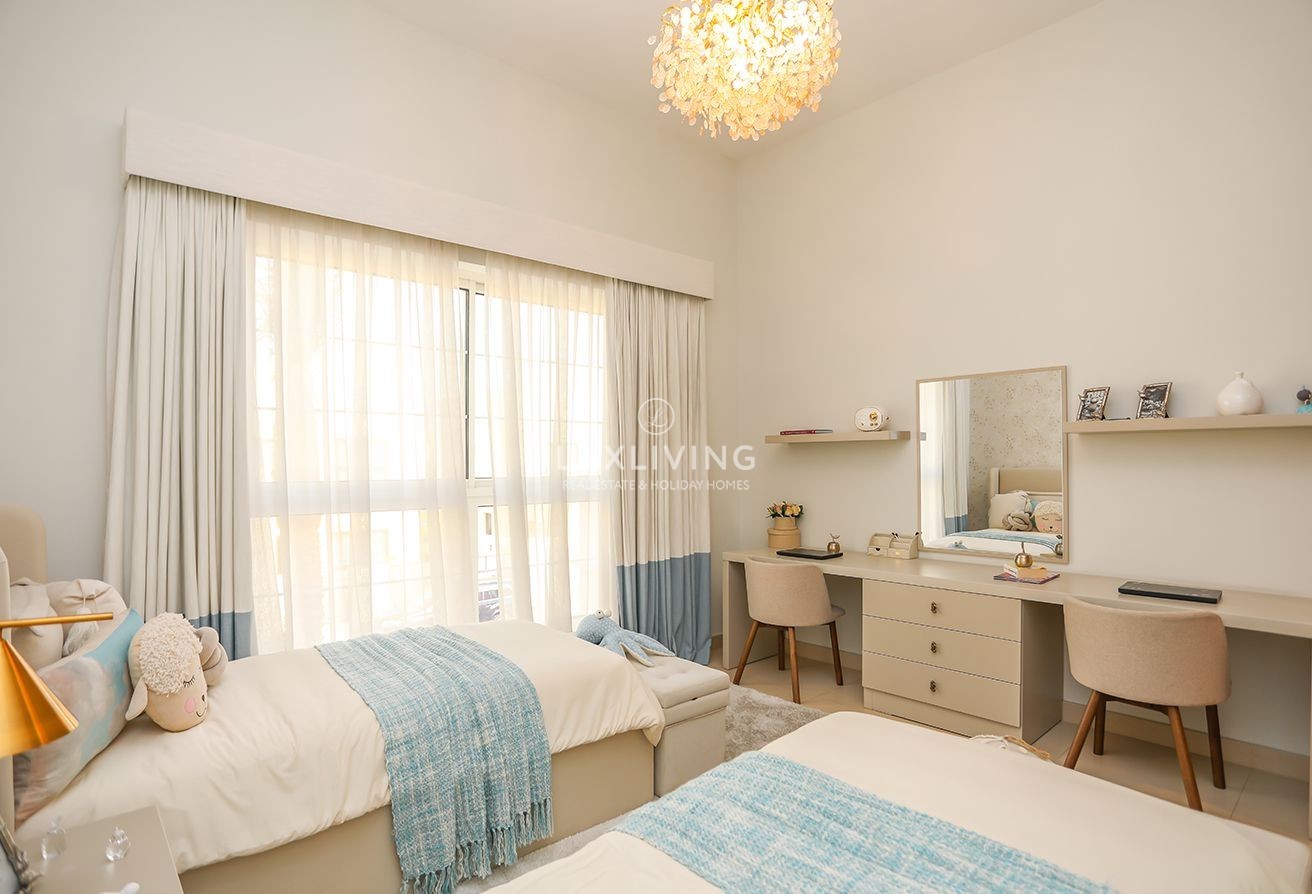 Nad Al Sheba 3 Villas Image