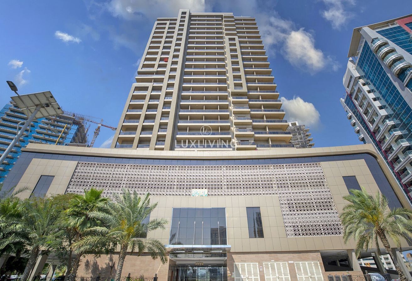 Elite Sports Residence 6 Image